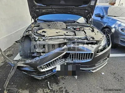 Photo 1 of 22: 2021 Volvo S90B5 — Korean insurance auction
