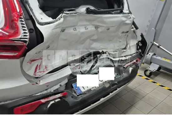 Photo 2 of 21: 2021 Volvo XC40 B4 AWD — Korean insurance auction