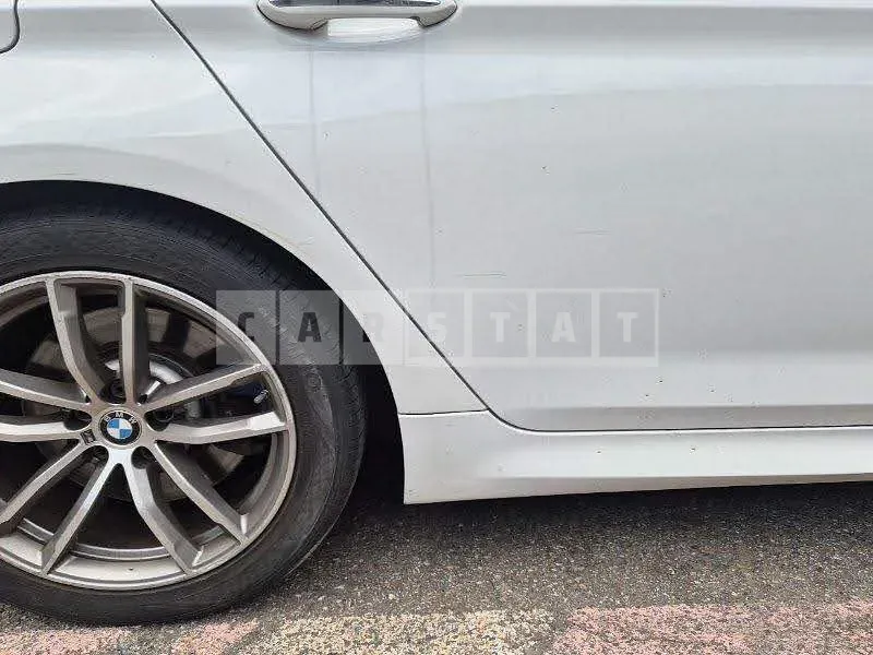 Photo 2 of 19: 2017 BMW 530i xDrive, VIN WBAJD9108HWC09913 — Korean insurance auction
