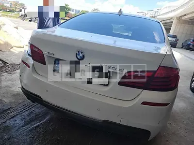 Photo 1 of 66: 2016 BMW 520d xDrive, VIN WBA5E7104GG566031 — Korean insurance auction