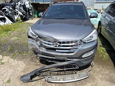 Photo 1 of 17: 2015 Hyundai Santa Fe DM — Korean insurance auction
