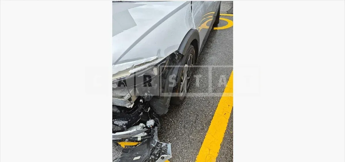 Photo 2 of 13: 2022 Hyundai IONIQ 5 Electric Car — Korean insurance auction
