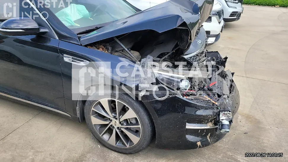 Photo 2 of 14: 2015 Kia K5 2.0 — Korean insurance auction