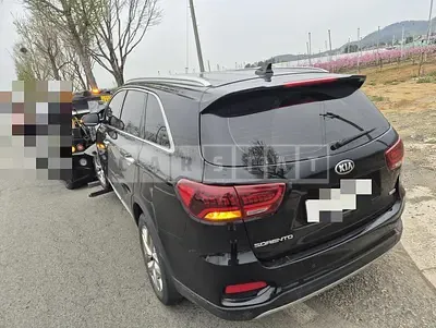 Photo 1 of 13: 2019 Kia Sorento 2.0 Gasoline — Korean insurance auction