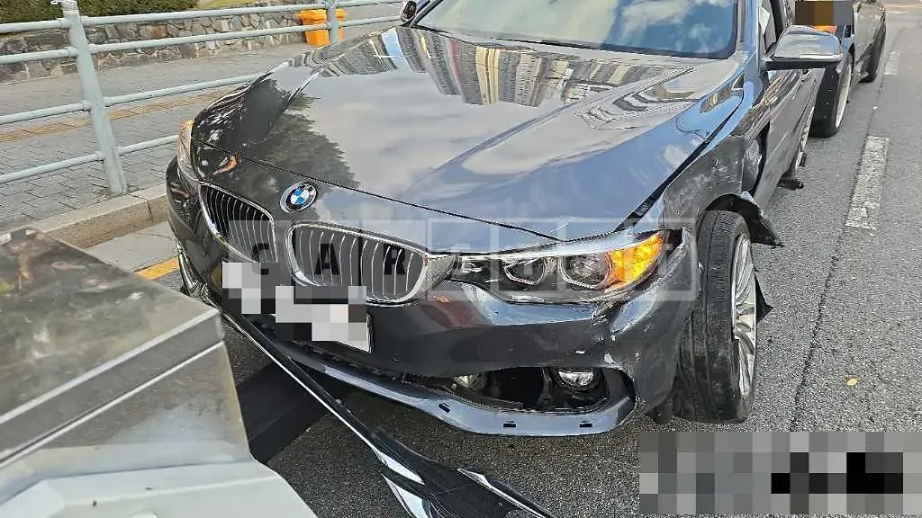 Photo 2 of 5: 2018 BMW 420d Gran Coupe — Korean insurance auction