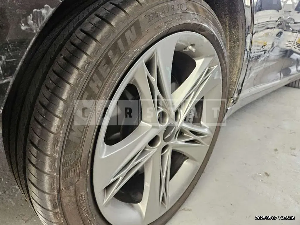 Photo 3 of 3: 2022 Genesis (parts) G90 Wheel — Korean insurance auction
