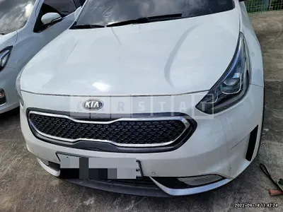 Photo 1 of 9: 2017 BMW Hybrid With Saliva — Korean insurance auction