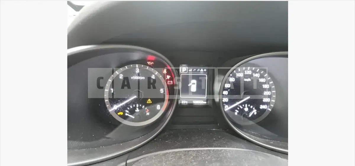 Photo 2 of 19: 2015 Hyundai Santa Fe 2.0 — Korean insurance auction