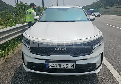 Photo 1 of 10: 2023 Kia Sorento — Korean insurance auction