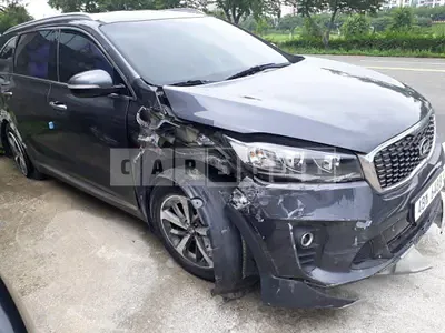 Photo 1 of 17: 2019 Kia Sorento, VIN KNAPG81ABKA501203 — Korean insurance auction