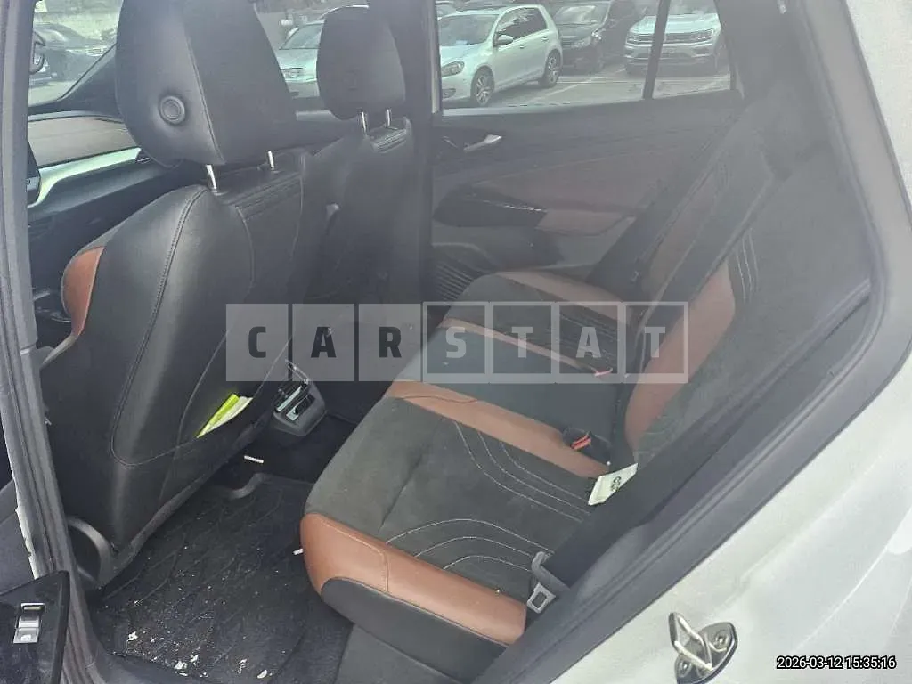 Photo 2 of 29: 2022 Volkswagen ID.4 Pro — Korean insurance auction