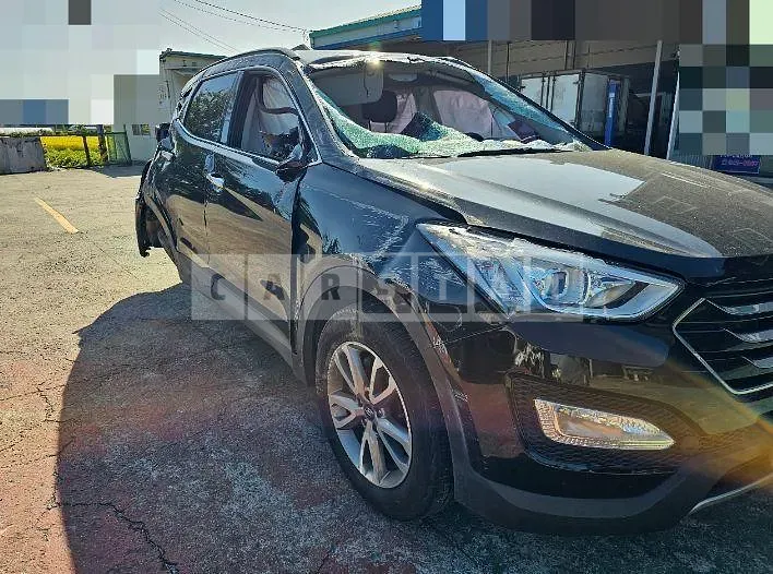 Photo 2 of 24: 2014 Hyundai Santa Fe DM 2.0 — Korean insurance auction