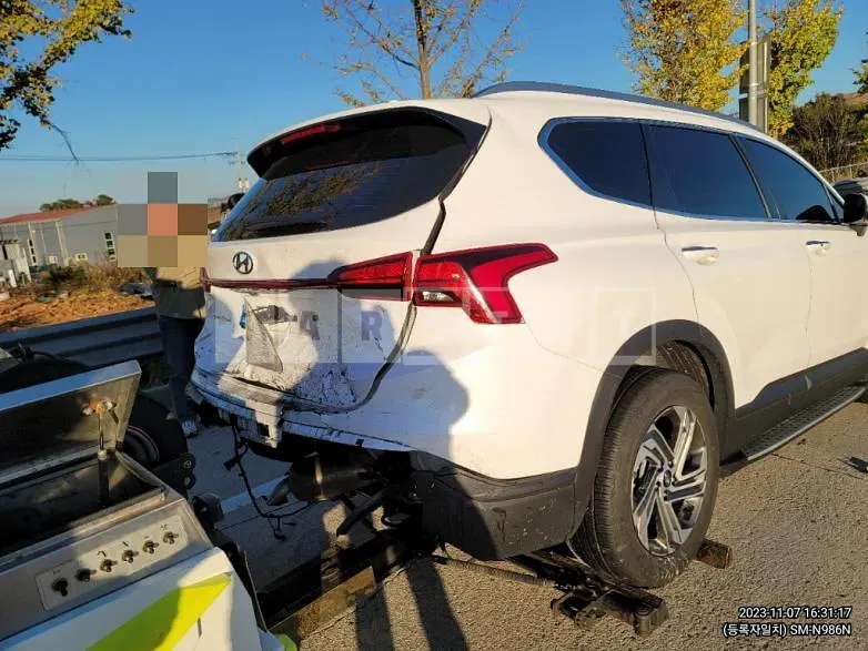 Photo 2 of 16: 2021 Hyundai Santa Fe TM 2.2, VIN KMHS381HGMU399703 — Korean insurance auction