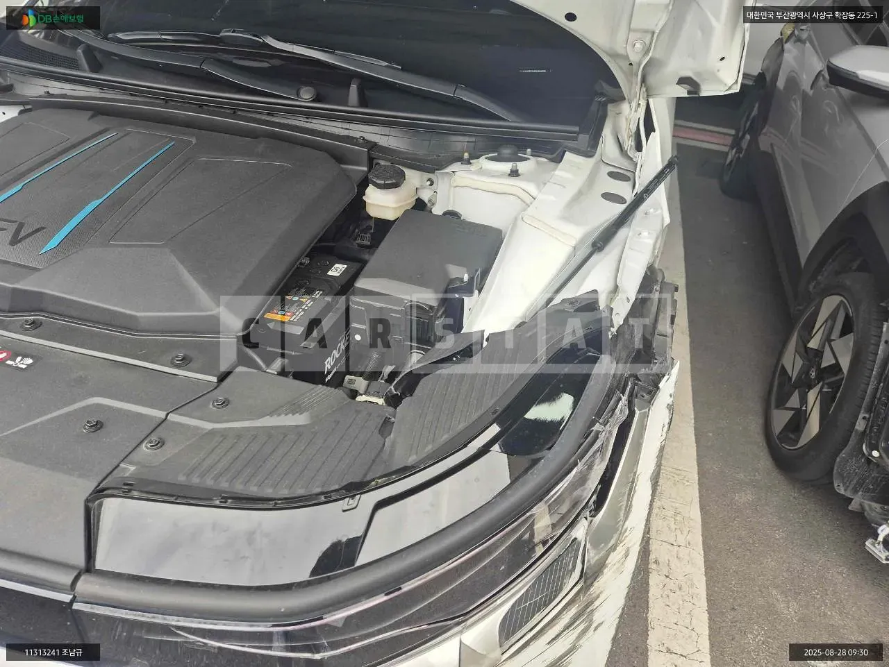 Photo 2 of 15: 2021 Hyundai IONIQ 5, VIN KMHKR81AFNU044633 — Korean insurance auction