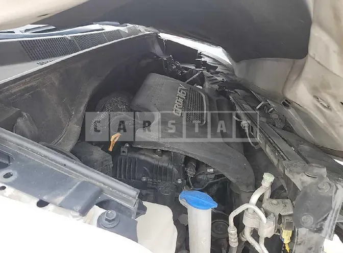Photo 2 of 10: 2018 Hyundai Santa Fe, VIN KMHSW81UBJU788786 — Korean insurance auction