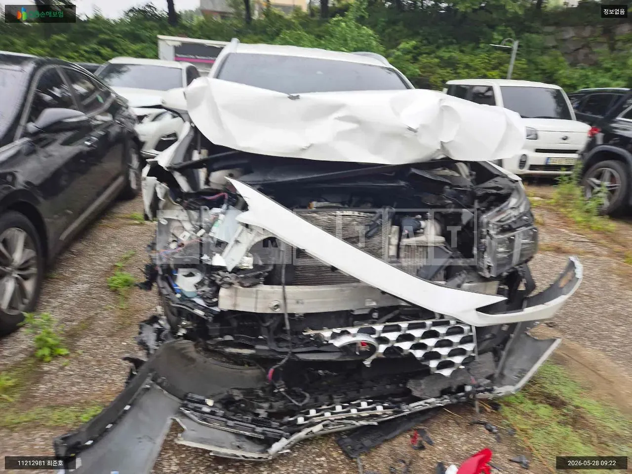 Photo 2 of 17: 2021 Hyundai Santa Fe, VIN KMHS381HGMU337346 — Korean insurance auction