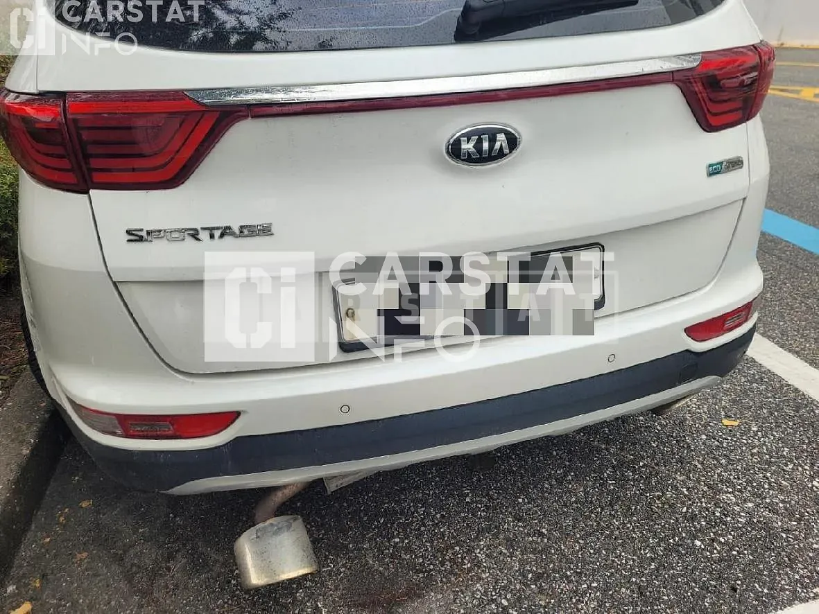 Photo 2 of 12: 2015 Kia Sportage 2.0 — Korean insurance auction