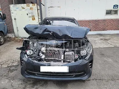 Photo 1 of 18: 2018 Kia K5, VIN KNAGX417GJA229614 — Korean insurance auction