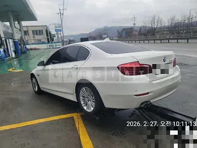 Photo 1 of 5: 2015 BMW 520d — Korean insurance auction