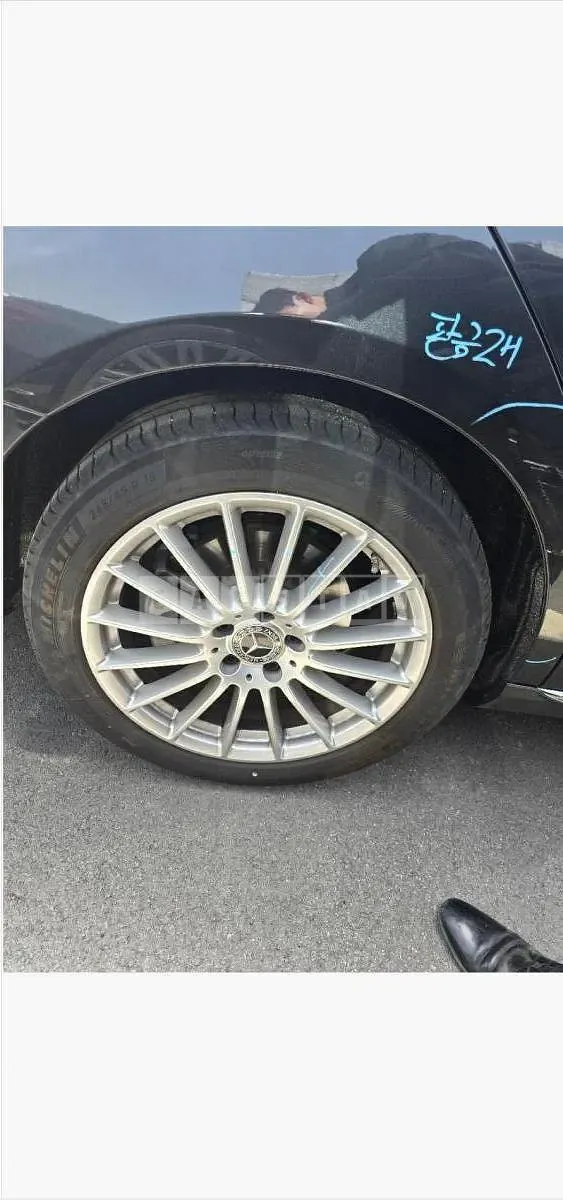 Photo 2 of 2: 2022 Mercedes-Benz (parts) E250 Wheels — Korean insurance auction