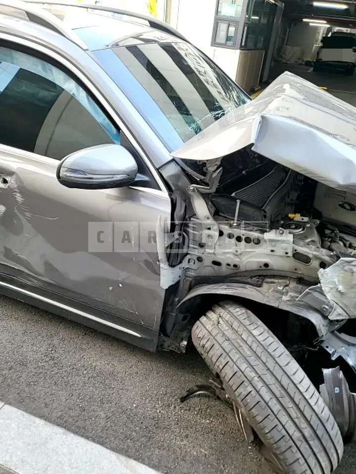 Photo 2 of 48: 2021 Mercedes-Benz GLB250 4Matic, VIN W1N4M4HB7MW082890 — Korean insurance auction