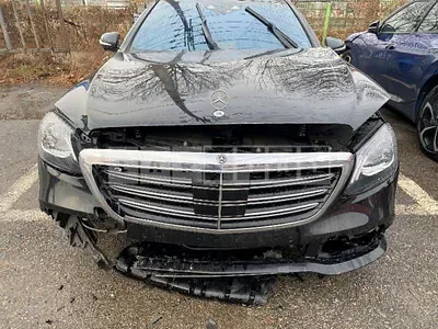 Photo 1 of 27: 2020 Mercedes-Benz S560 4Matic, VIN W1KUG8GB4LA565844 — Korean insurance auction