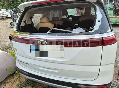 Photo 1 of 14: 2020 Kia Carnivals — Korean insurance auction