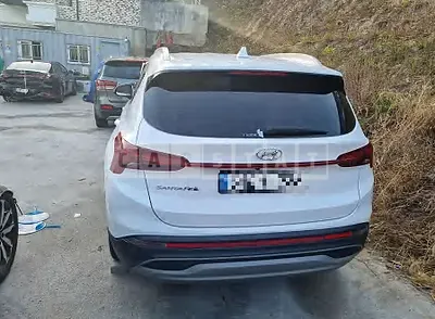 Photo 1 of 16: 2021 Hyundai Santa Fe, VIN KMHS381LGMU374998 — Korean insurance auction