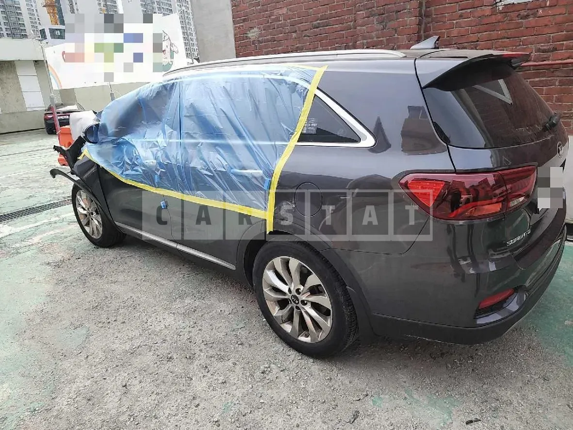 Photo 2 of 10: 2017 Kia Sorento 2.0 4WD, VIN KNAPS811DJA409039 — Korean insurance auction