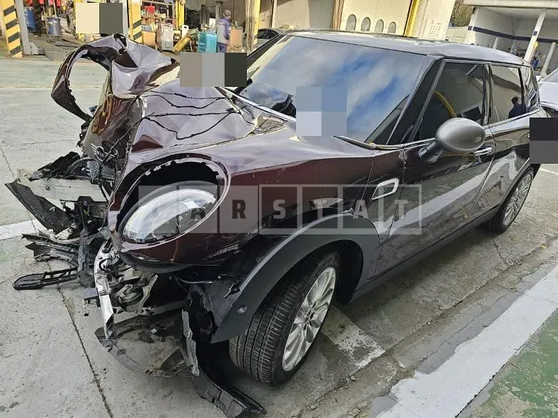 Photo 2 of 5: 2019 MINI Cooper Clubman, VIN WMWLN5103K2L14160 — Korean insurance auction