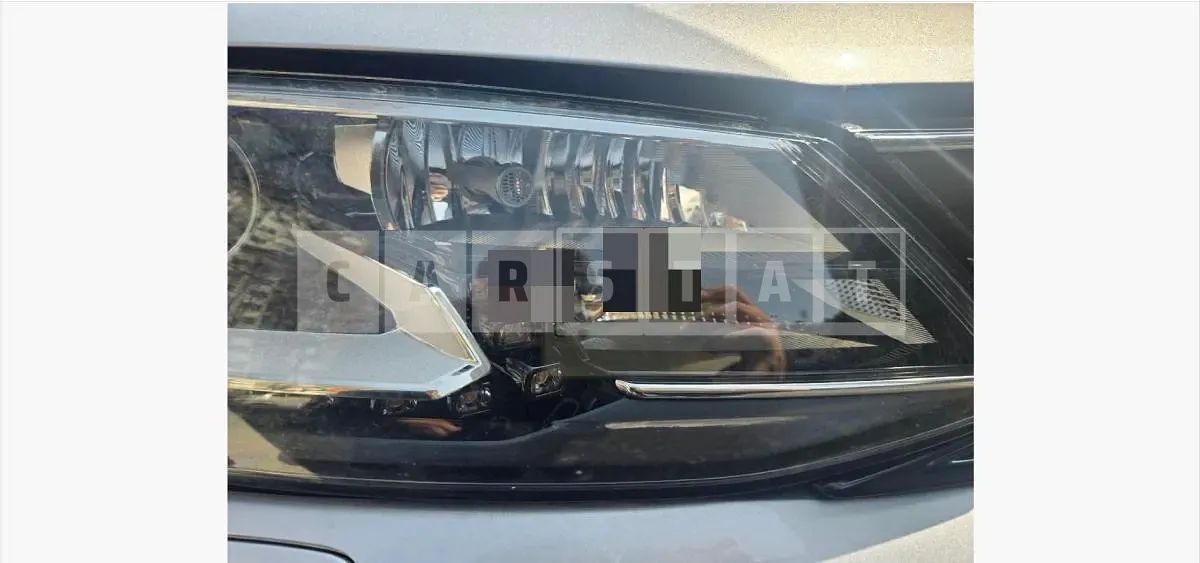 Photo 2 of 4: 2015 Volkswagen (parts) Jetta Lite — Korean insurance auction