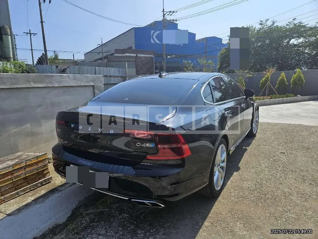 Photo 2 of 33: 2018 Volvo S90D4 — Korean insurance auction