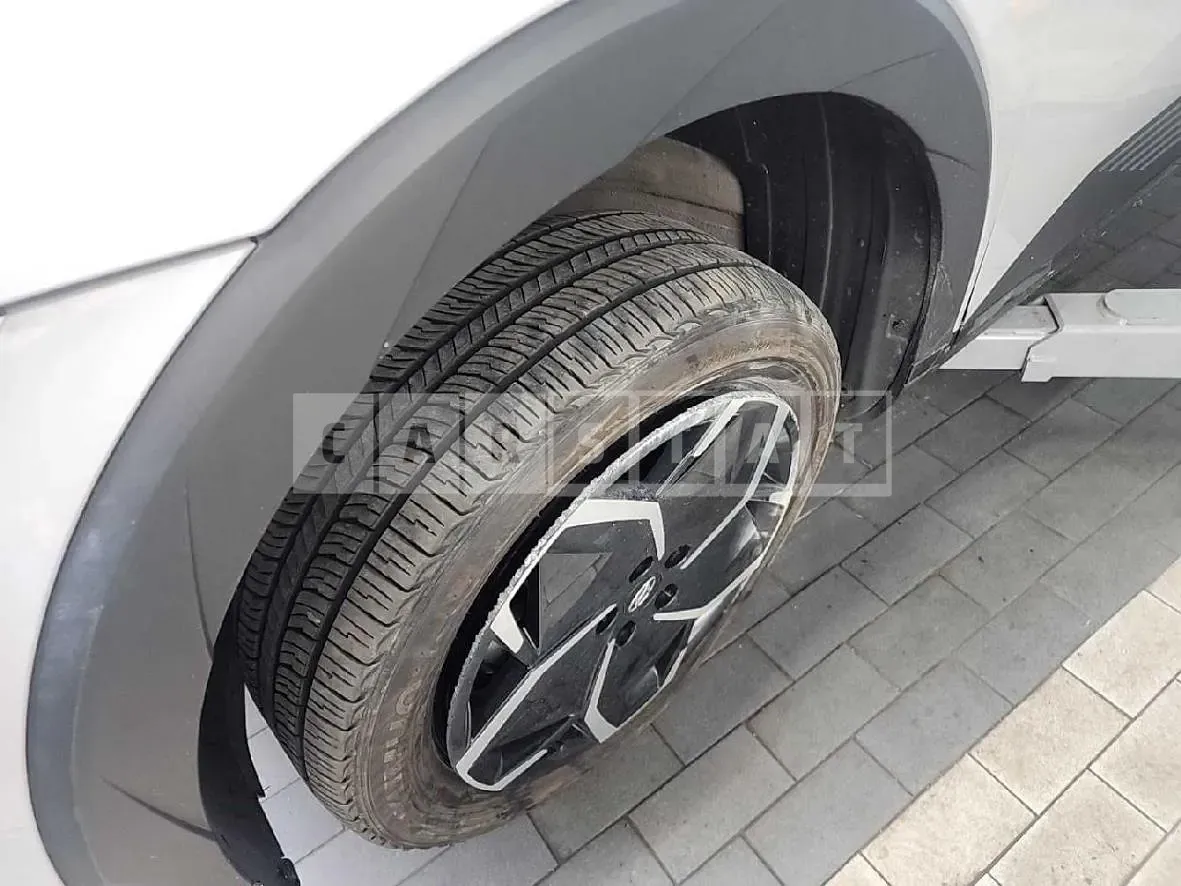 Photo 2 of 10: 2022 Hyundai IONIQ 5, VIN KMHKN81AFNU075686 — Korean insurance auction