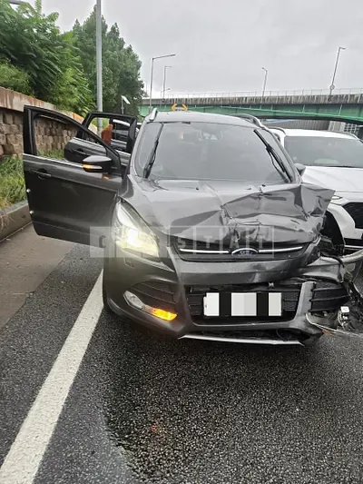 Photo 1 of 14: 2016 Ford Kuga 2.0 AWD — Korean insurance auction