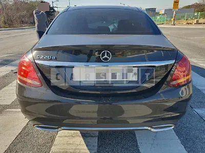Photo 1 of 42: 2018 Mercedes-Benz C 220d, VIN WDDWF0EB3JR355928 — Korean insurance auction