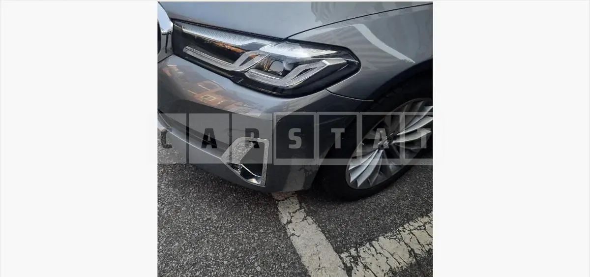 Photo 2 of 2: 2023 BMW (parts) 520i Light — Korean insurance auction