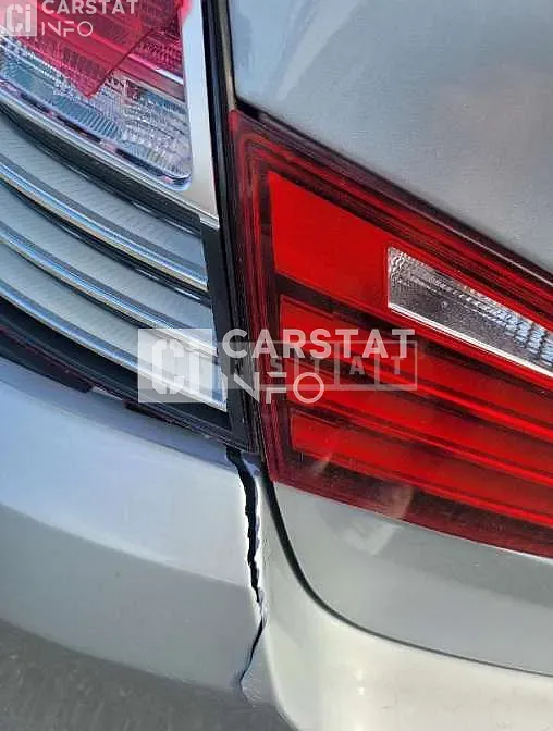 Photo 2 of 16: 2015 BMW 520d xDrive, VIN WBA5E710XGG157533 — Korean insurance auction