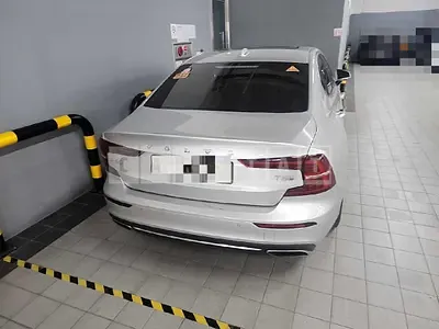 Photo 1 of 5: 2020 Volvo S60T5 — Korean insurance auction