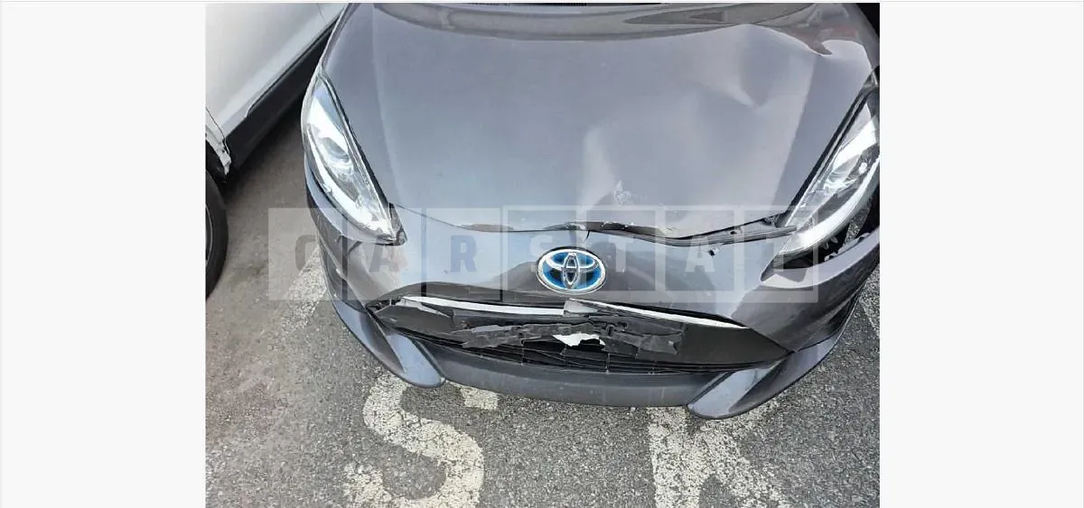 Photo 2 of 36: 2018 Toyota Prius Hybrid — Korean insurance auction