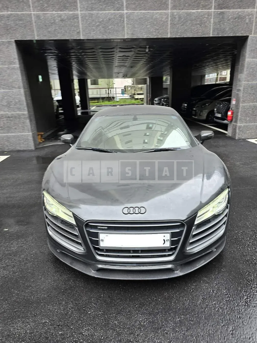 Photo 2 of 43: 2015 Audi R8 5.2 Fsi Q, VIN WUAZZZ424F7001474 — Korean insurance auction
