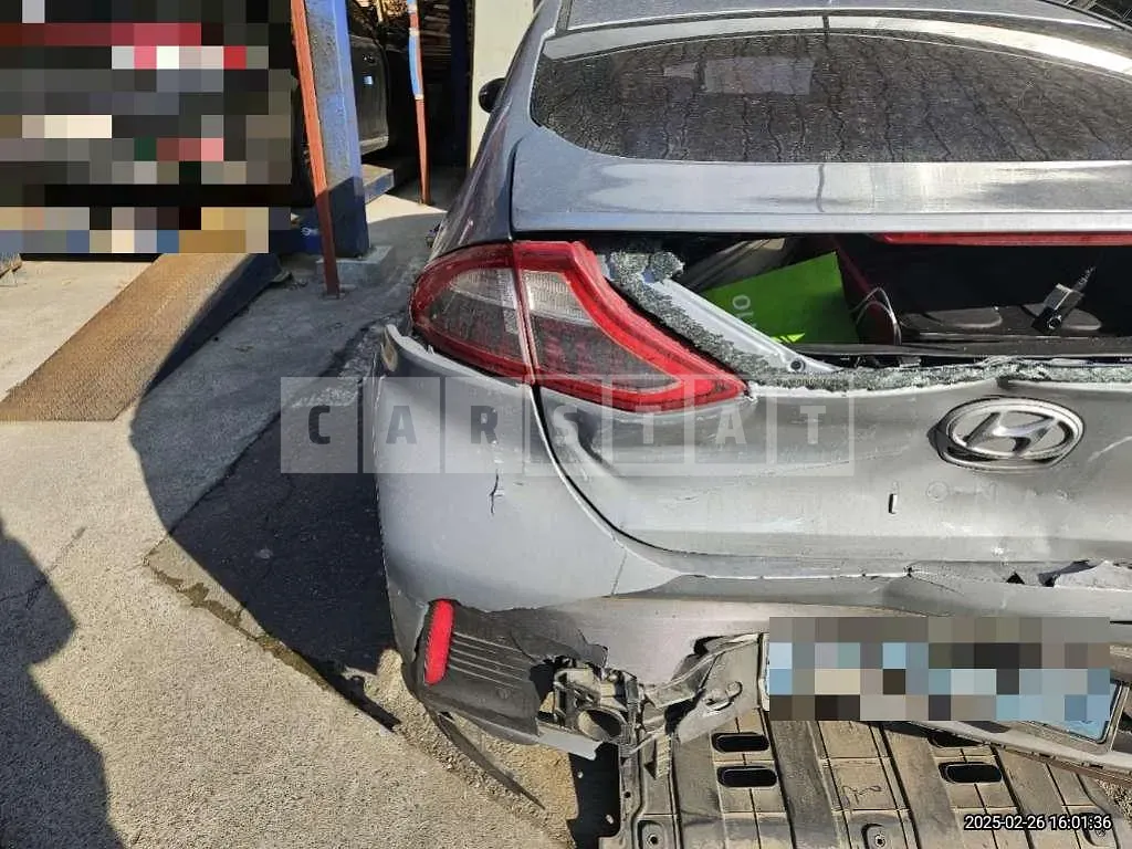 Photo 2 of 15: 2017 Hyundai IONIQ Electric Car — Korean insurance auction