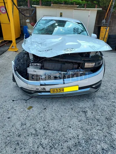 Photo 1 of 20: 2022 Hyundai IONIQ 5, VIN KMHKL81AFNU107923 — Korean insurance auction