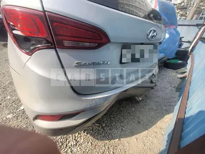 Photo 1 of 8: 2017 Hyundai Santa Fe DM — Korean insurance auction