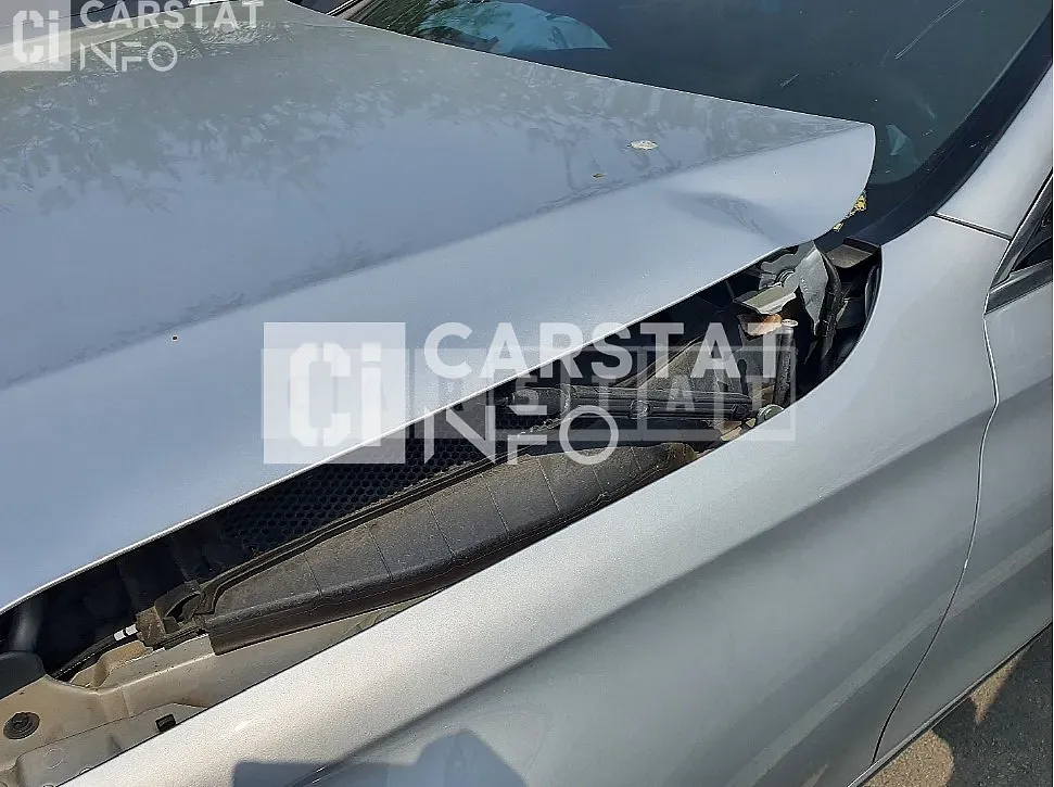Photo 2 of 17: 2017 Mercedes-Benz E220 d 4Matic, VIN WDDZF0EB5HA225090 — Korean insurance auction
