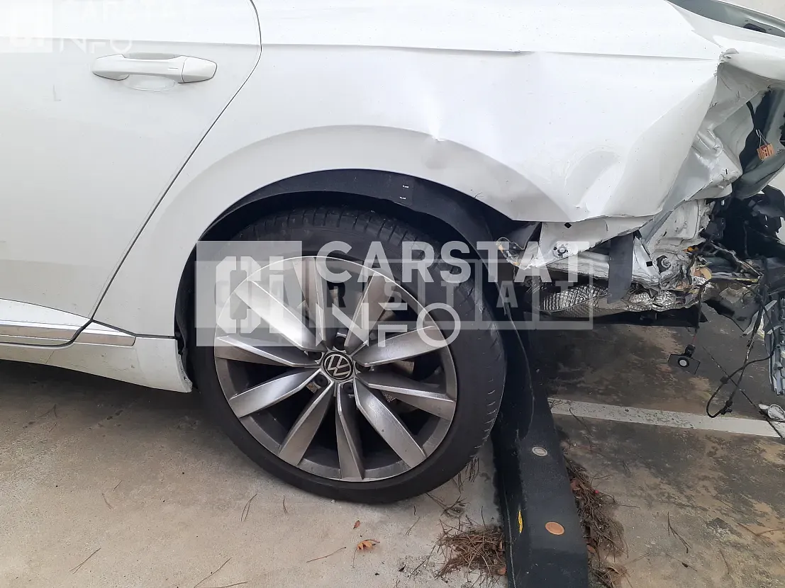 Photo 2 of 5: 2022 Volkswagen Arteon 2.0TDI, VIN WVWZZZ3HZNE006441 — Korean insurance auction