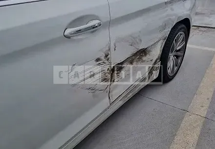 Photo 2 of 9: 2018 BMW 520i, VIN WBAJK7102JBP71083 — Korean insurance auction