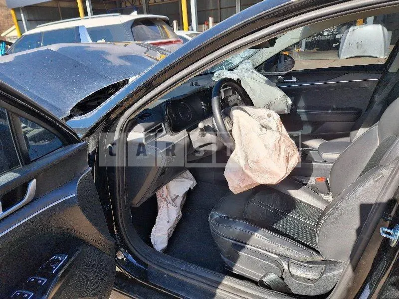 Photo 2 of 21: 2022 Kia K5, VIN KNAG141ABNA181725 — Korean insurance auction