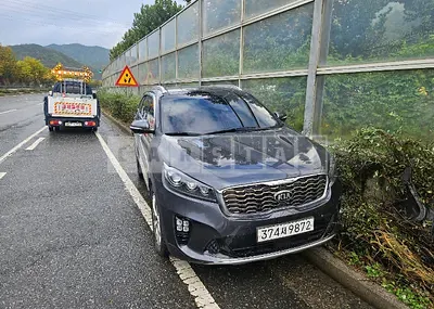 Photo 1 of 34: 2020 Kia Sorento — Korean insurance auction