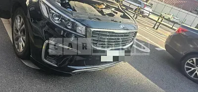 Photo 1 of 38: 2020 Kia Carnival High Limousine, VIN KNAME811BLS657008 — Korean insurance auction