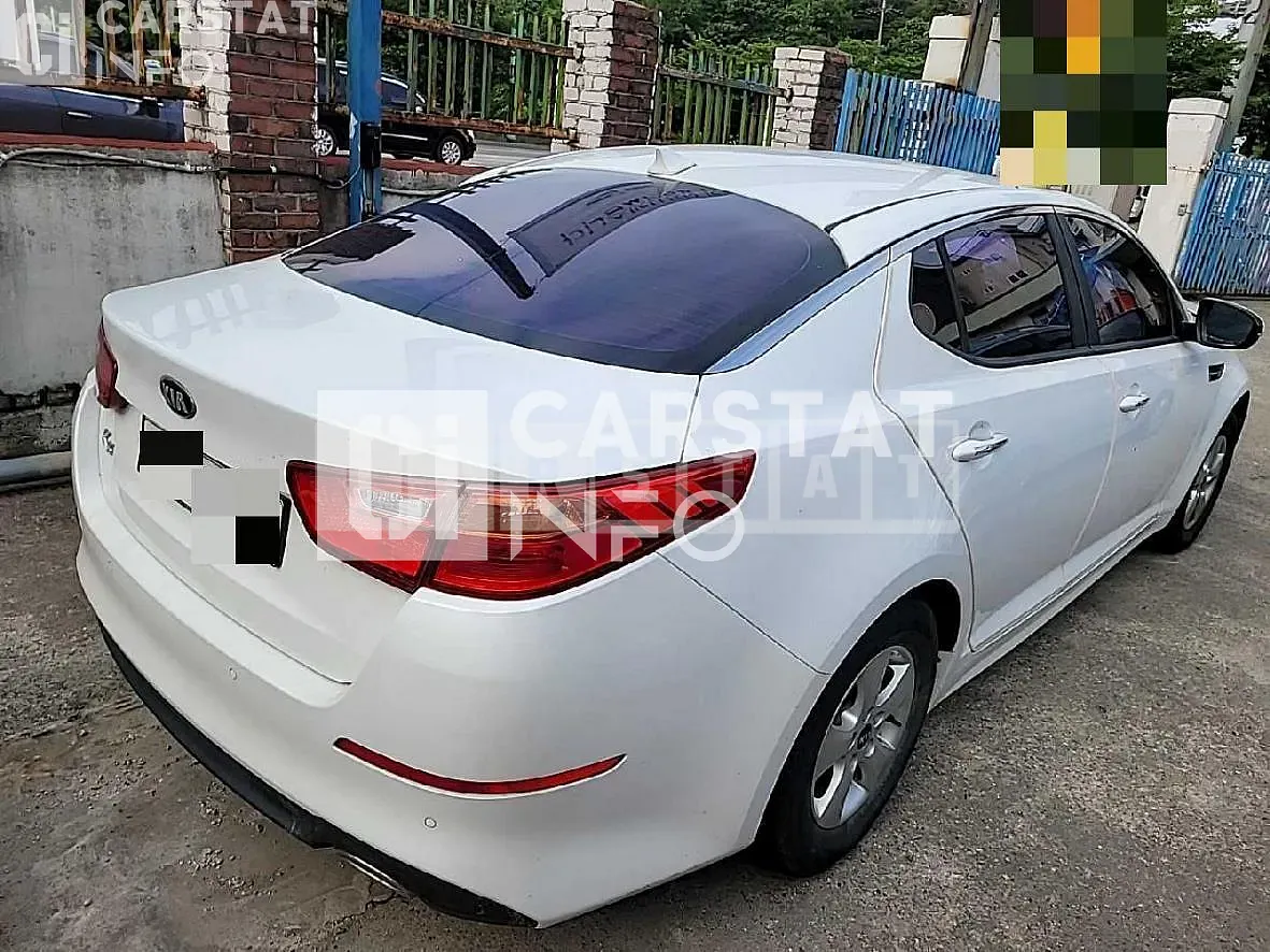 Photo 2 of 9: 2015 Kia K5 2.0(LPI), VIN KNAGN418BFA601768 — Korean insurance auction